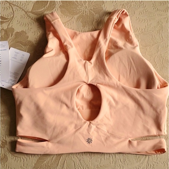 • New • Athleta Conscious Cut Out Crop A-DD/ Bright Peach Multi winner Host Pick - Picture 7 of 15